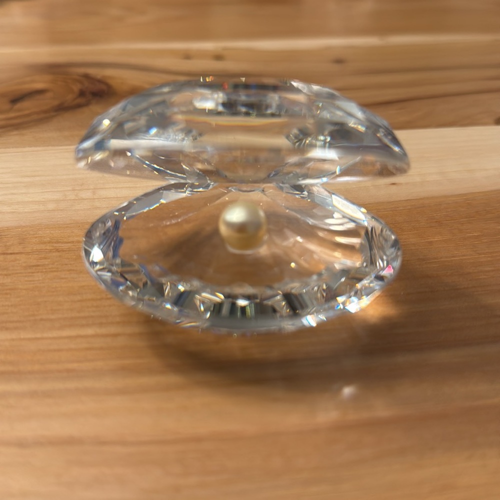 Swarovski Shell - Picture 7 of 7